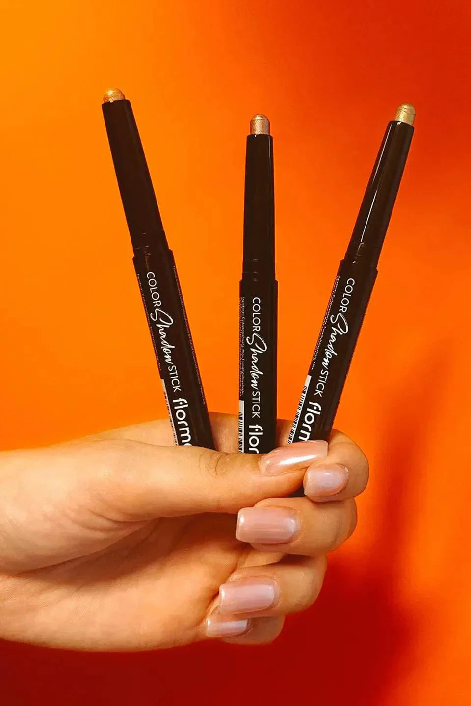 Flormar Color Shadow Highly Pigmented & Shimmery Elevator Pencil Eye Shadow 1.6g - 001 Soft Cloud